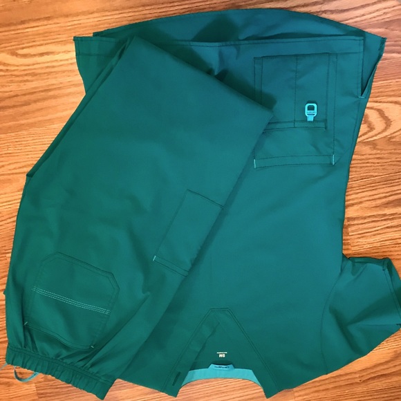 Carhartt scrubs
